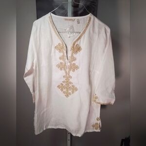 Soft Surroundings white with gold embroidery